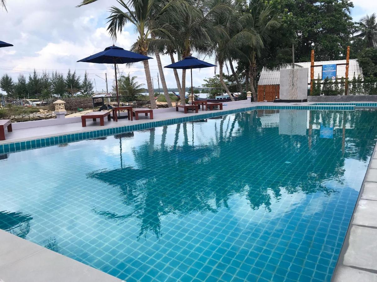 Breeze Bay Villa Wok Tum Bagian luar foto