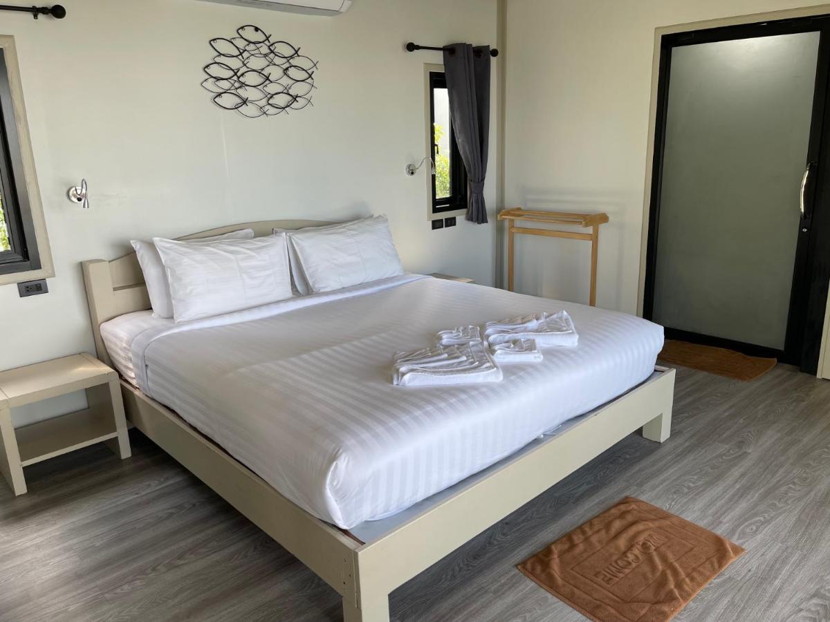 Breeze Bay Villa Wok Tum Bagian luar foto
