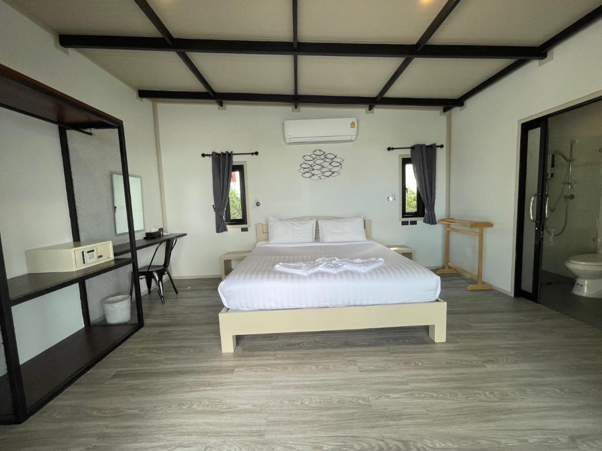 Breeze Bay Villa Wok Tum Bagian luar foto