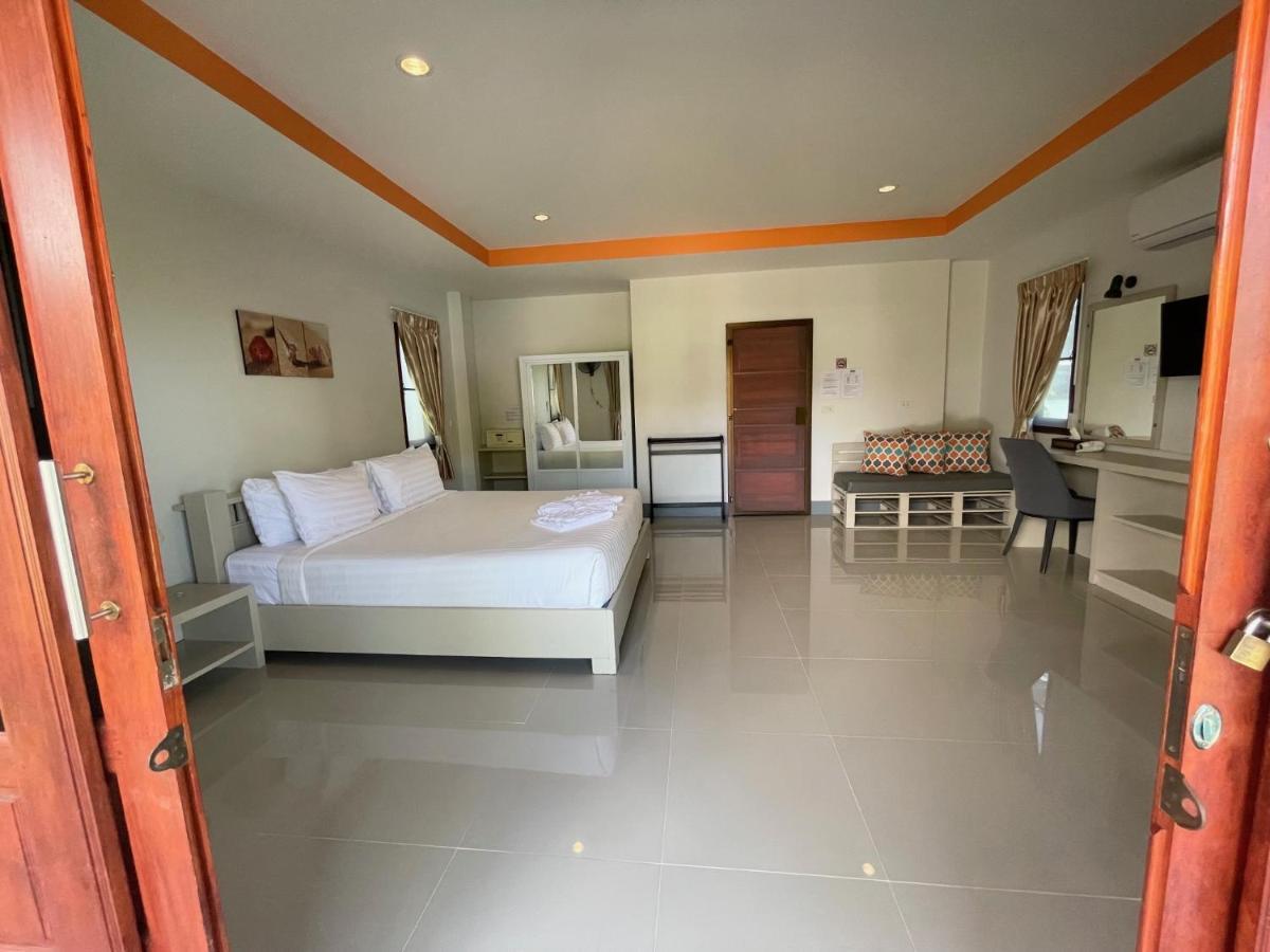 Breeze Bay Villa Wok Tum Bagian luar foto